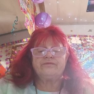 Meet your Posher, Norma